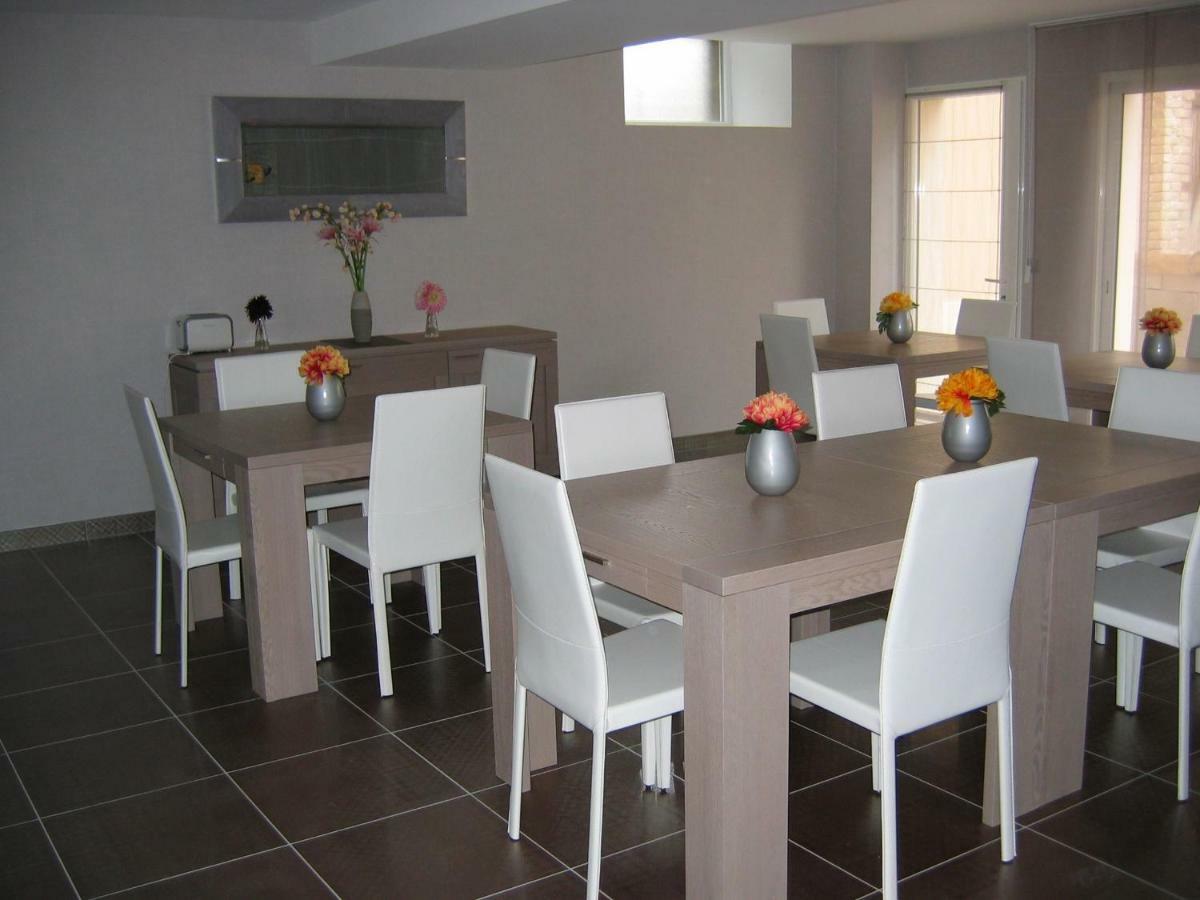 Champagne Et Chambres D'Hotes Pierre Trichet Trois-Puits Luaran gambar