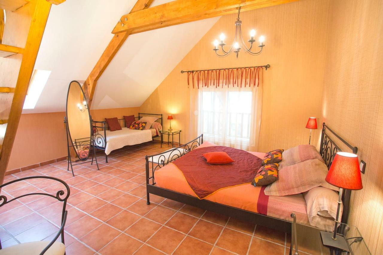 Champagne Et Chambres D'Hotes Pierre Trichet Trois-Puits Luaran gambar